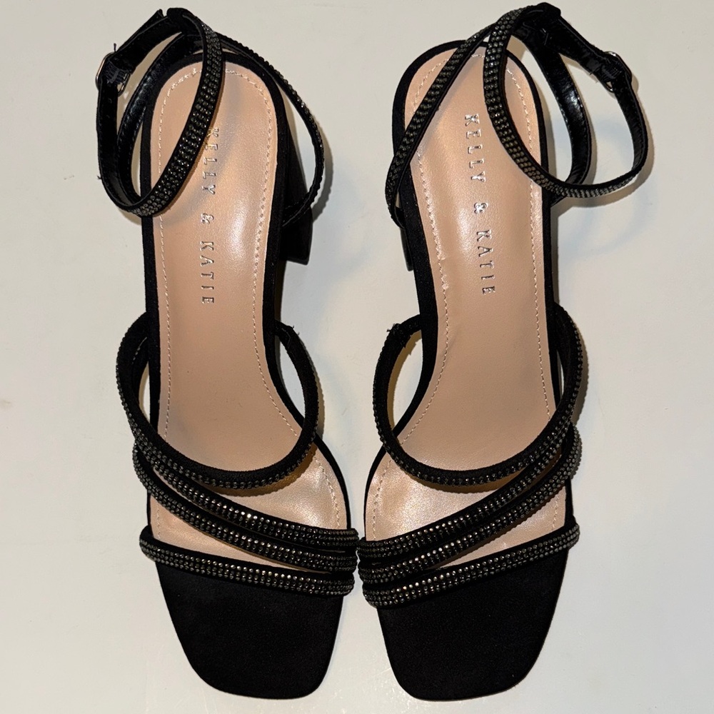 Kelly & Katie Elegant Black Heels